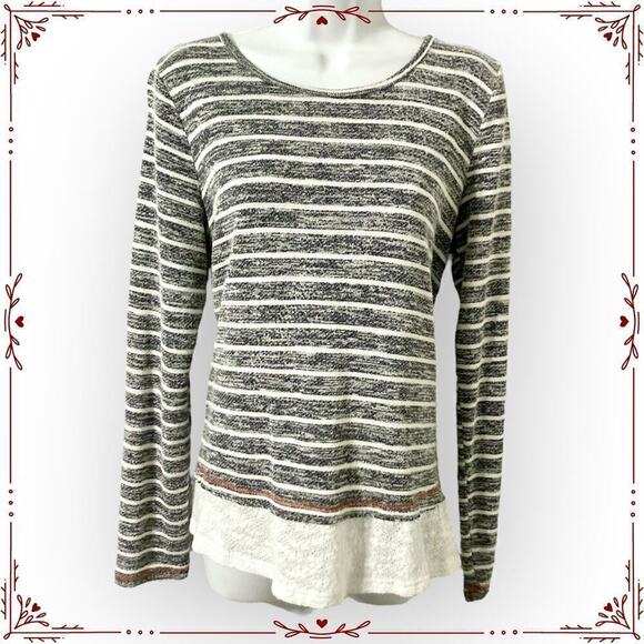 Hem & Thread Women's L Knit Striped Top with Button Back and Lacy Detailing - Picture 1 of 10